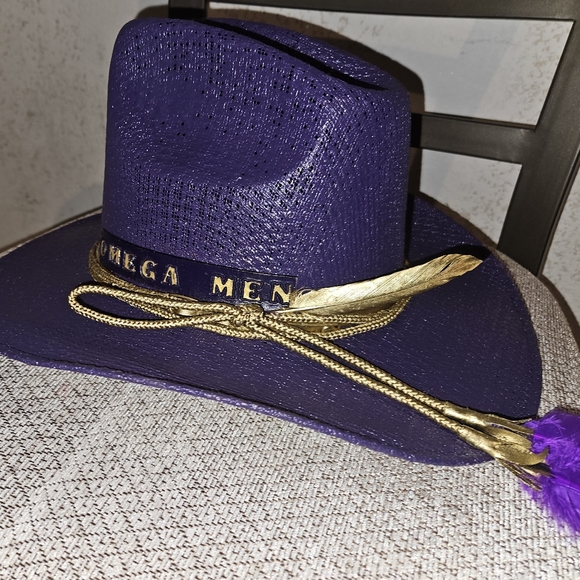 "The Purple Cowboy"Omega Men EditionPurple Men's Straw Cowboy hat with gold - Picture 2 of 12